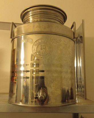 Belvivere: contenitore olio in acciaio inox 20 lt