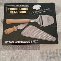 Set tagliaformaggio