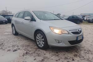 OPEL Astra 1.7 CDTI 110CV Sports Tourer Cosmo