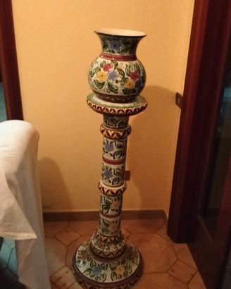vaso con colonna 