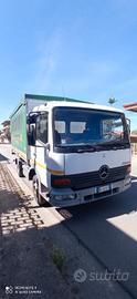 CAMION MERCEDES PER TRASPORTO MERCE 