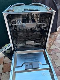 Lavastoviglie da incasso Samsung