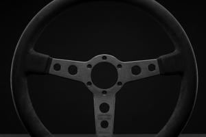 Volante Momo Prototipo Black Edition - Replica
