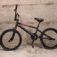 BMX Diamondback DB78 nera
