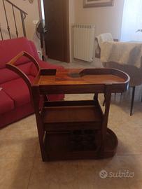 Carrello in legno 