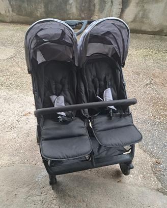Passeggino gemellare