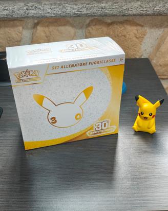 ETB 30° Pokemon - Set Allenatore Fuoriclasse