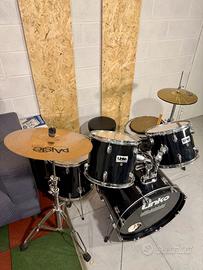 Batteria acustica Linko completa + piatti + pedale