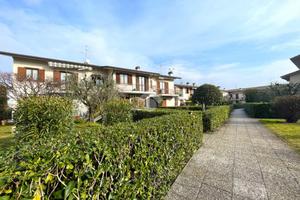 3 LOCALI A DESENZANO DEL GARDA
