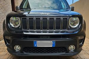 Jeep Renegade 1.3 benzina cambio automatico nera