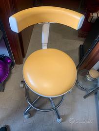 Sgabello dentista