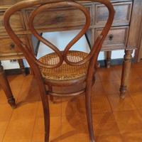 scrivania antica con sedia