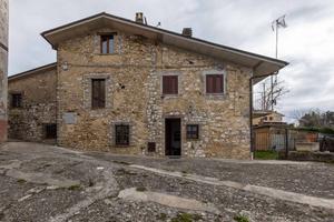 Casa indipendente di 134 m² con 3 locali a Morro R
