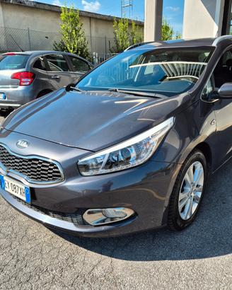 Kia Ceed cee'd 1.4 CRDi SW Cool