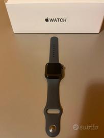 Apple Watch SE 2ª generazione 40mm nero