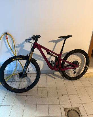 Yeti sb140 lr