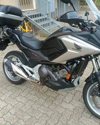 Honda NC 750x DCT