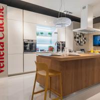 Cucina Modello Lounge , laccata e legno