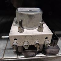 Gruppo abs RENAULT CLIO 1461cc DCI del 2017