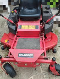 Trattorino tagliaerba Snapper a leve