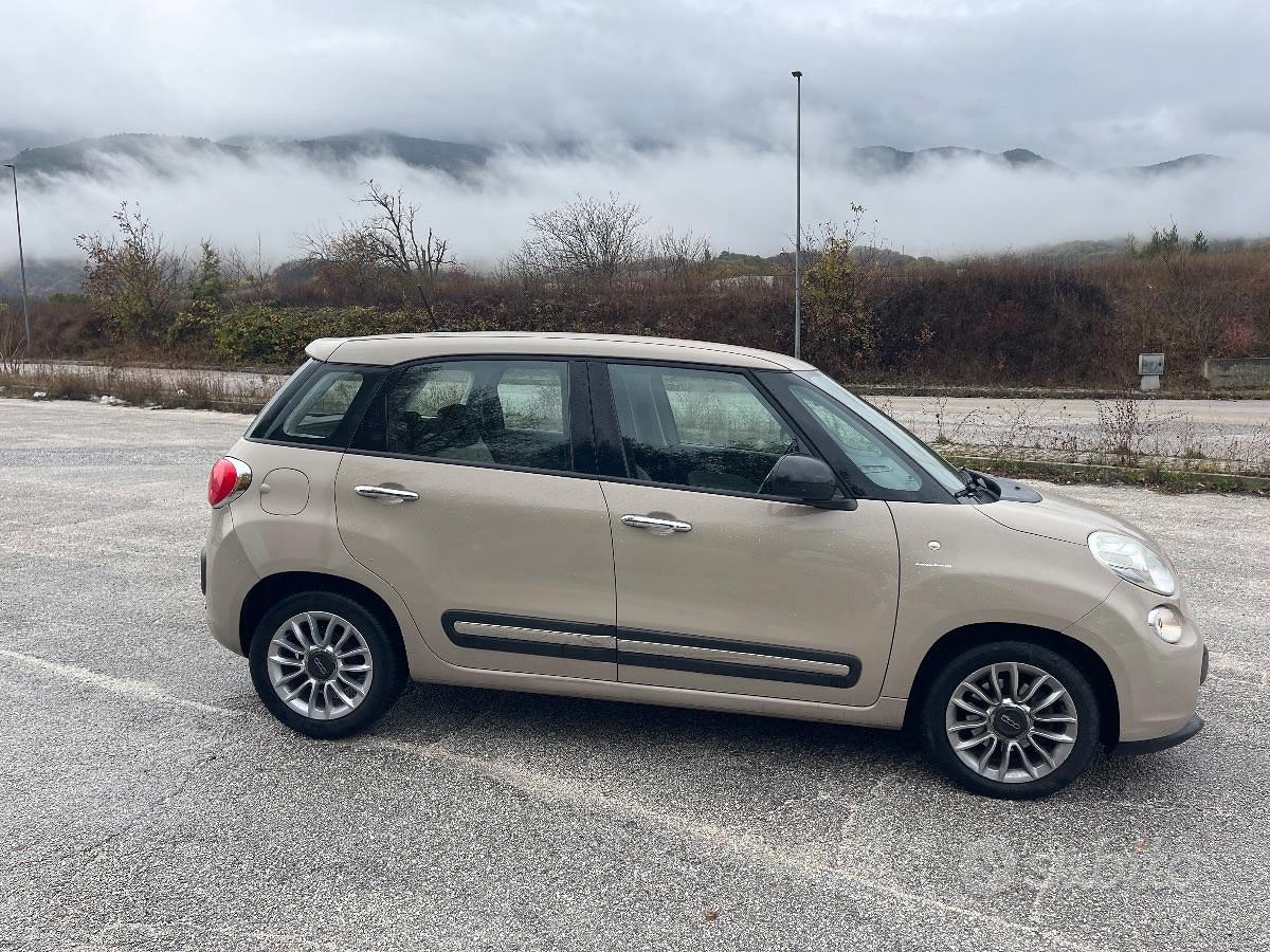 Fiat 500L 2014 photo 4