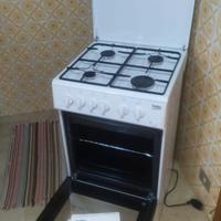 Forno elettrico Beko + Fornelli / fuochi a gas
