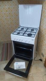 Forno elettrico Beko + Fornelli / fuochi a gas
