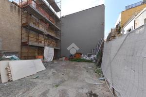 MULTILOCALE A CAGLIARI