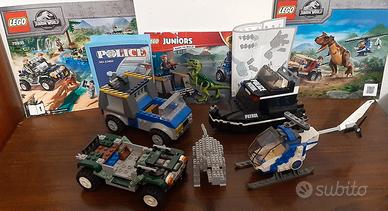 Lotto LEGO Jurassic World +misto veicoli dinosauro