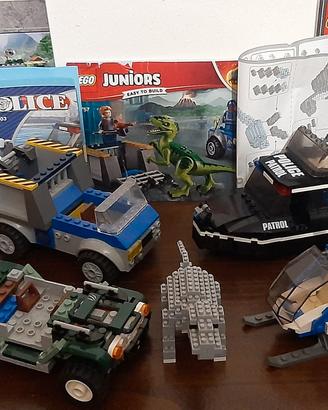 Lotto LEGO Jurassic World +misto veicoli dinosauro