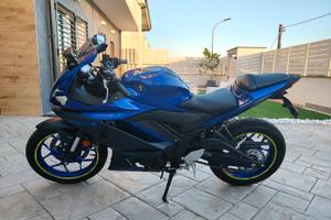 Yamaha YZF R3 - 2023