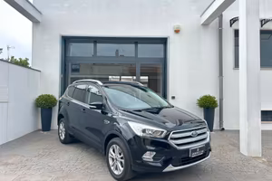 Ford Kuga 1.5 TDCI 120 Cv TITANIUM NAVI/RET-2018