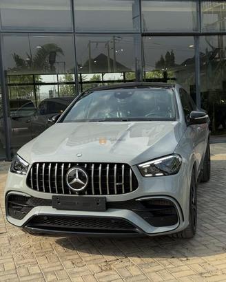 Mercedes GLE 2025 amg in ricambio