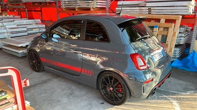 Abarth 695