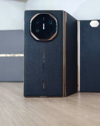 HUAWEI MATE XT ULTIMATE 16GB+1TERA GLOBAL
