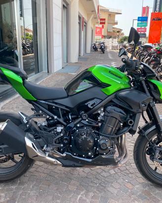Kawasaki Z 900 - 2026