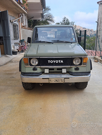 Toyota LJ70 faro tondo