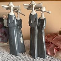 Due Monachine della Germania dell'Est