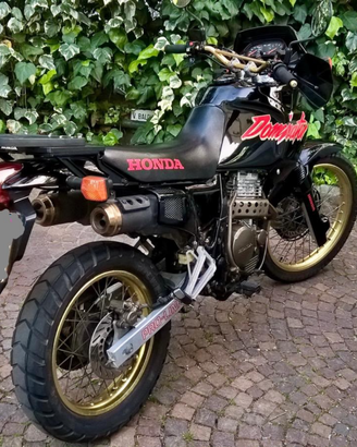 Honda NX 650 DOMINATOR 