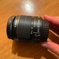 Canon EF-S 18-55 IS II. Obiettivo Nero