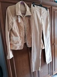 Completo in velluto Lycra 