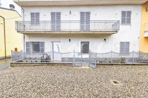 CASA SEMINDIPENDENTE A FRUGAROLO