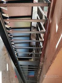 10 porta CD DVD cassette alti 2 metri 