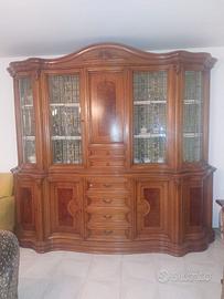 Credenza in legno massello