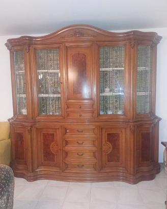 Credenza in legno massello