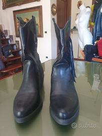 Stivaletti neri stile Camperos con frange - Tg 40