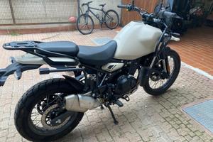 ROYAL ENFIELD HIMALAYAN 450 (OTT.2025)