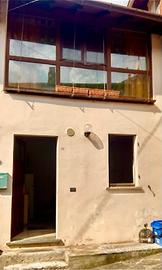 Bilocale arredato su due livelli Termoautonomo