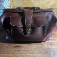 valigetta per medico/isf in vera pelle- NUOVA