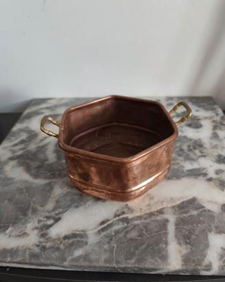 contenitore in rame vintage 